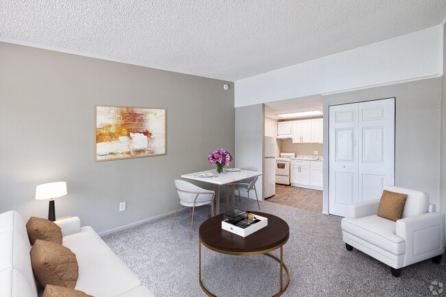 Building Photo - Willowood