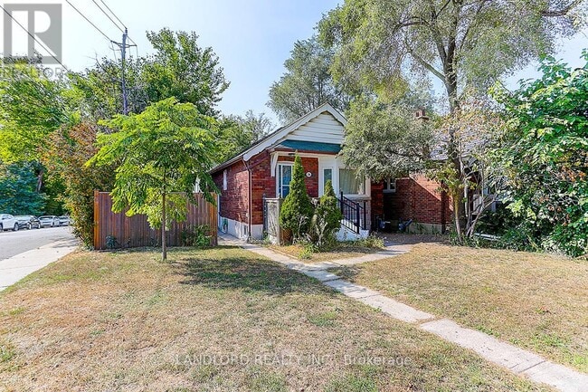 Building Photo - 1206 Broadview Ave