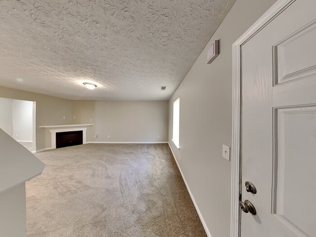 Building Photo - 4778 Tuong Yen Ct