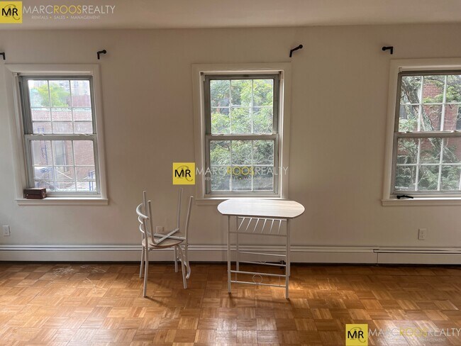 Foto del edificio - 2 Melrose St