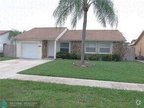 Building Photo - 1905 SW 86th Ave