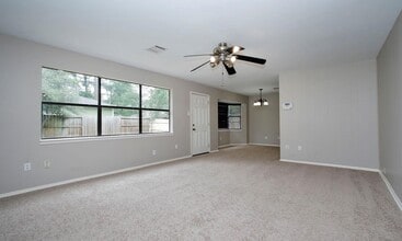 Building Photo - 1 Greeningdon St