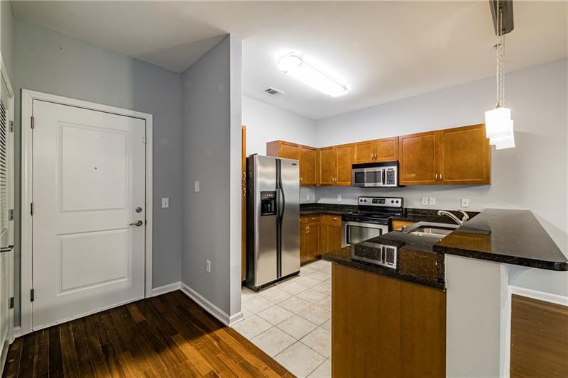 Primary Photo - 870 Mayson Turner Rd NW
