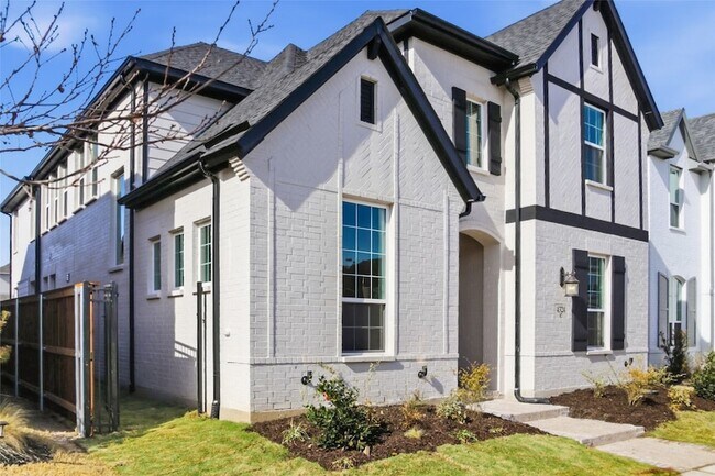 Foto del edificio - 4324 Smokey Quartz Ln