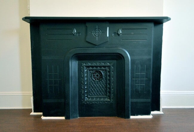 Building Photo - 148A Webster Ave