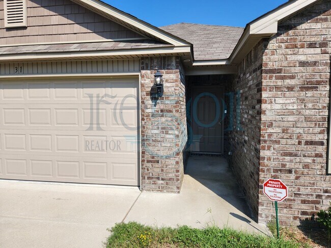 Foto del edificio - Modern Living in Wisteria: Contemporary 3-Bed 2-Bath Oasis Near I-430