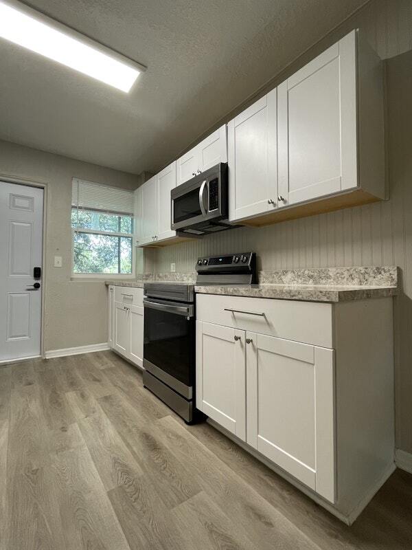 Foto del edificio - 1575 W 19th St