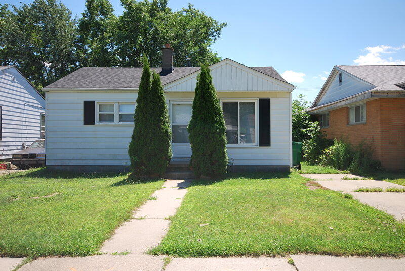 640 Kalama Ave, Madison Heights, MI 48071 House Rental in Madison