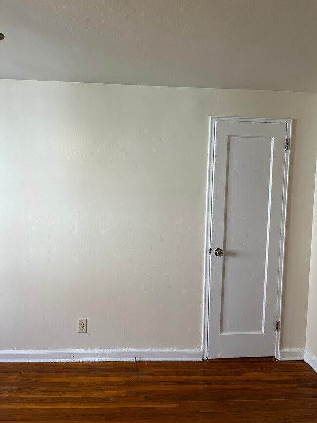 39 Carolyn Ter Unit A, Roselle, NJ 07203 Condo for Rent in Roselle