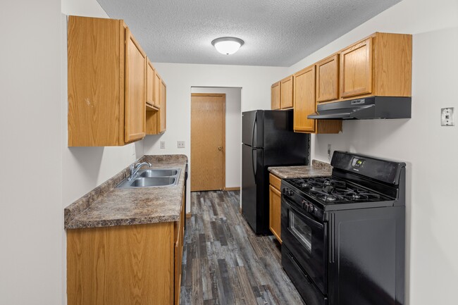 Kitchen - Pebble Creek North Apartments