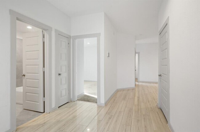 Building Photo - 19003 Derrington Mnr Ln