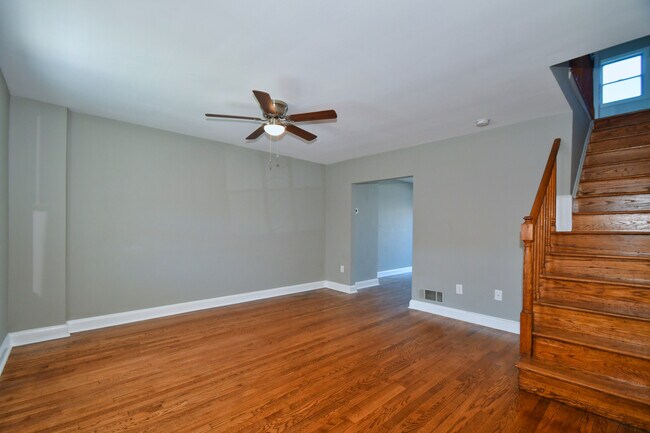 Building Photo - 2163 Graythorn Rd