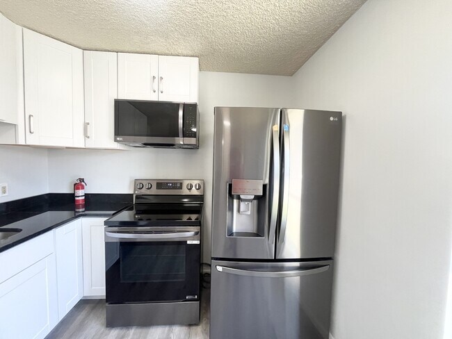 Foto del edificio - 1267 Crandall Ave S