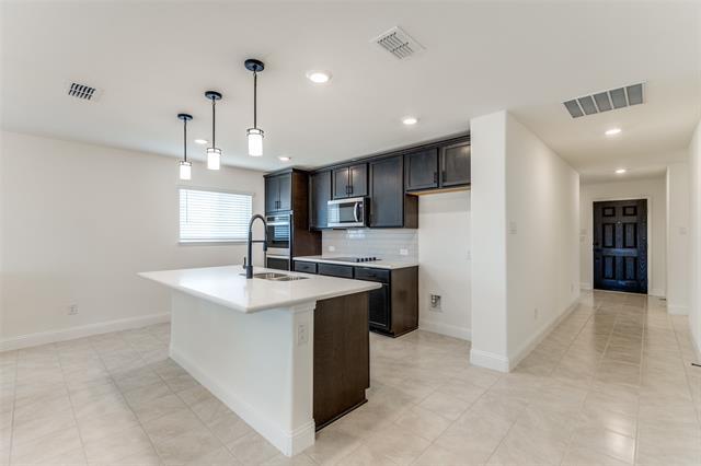 Building Photo - 1825 Aslynn Cir