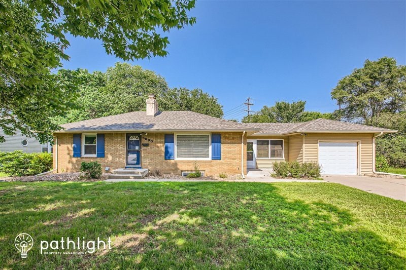 Primary Photo - 3000 Boone Avenue South