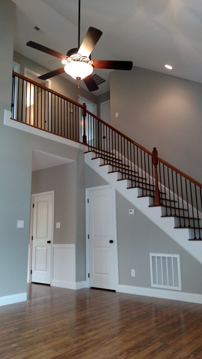 Building Photo - 3512 Duck Pond Way