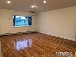 Foto del edificio - 219-05 112th Ave