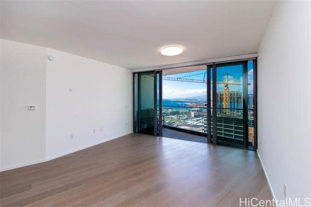 Building Photo - 1000 Auahi St