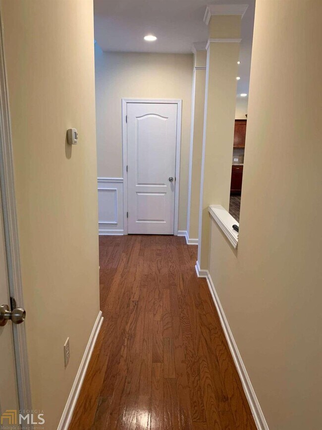 Foto del edificio - 539 Simonton Oak Ln SE