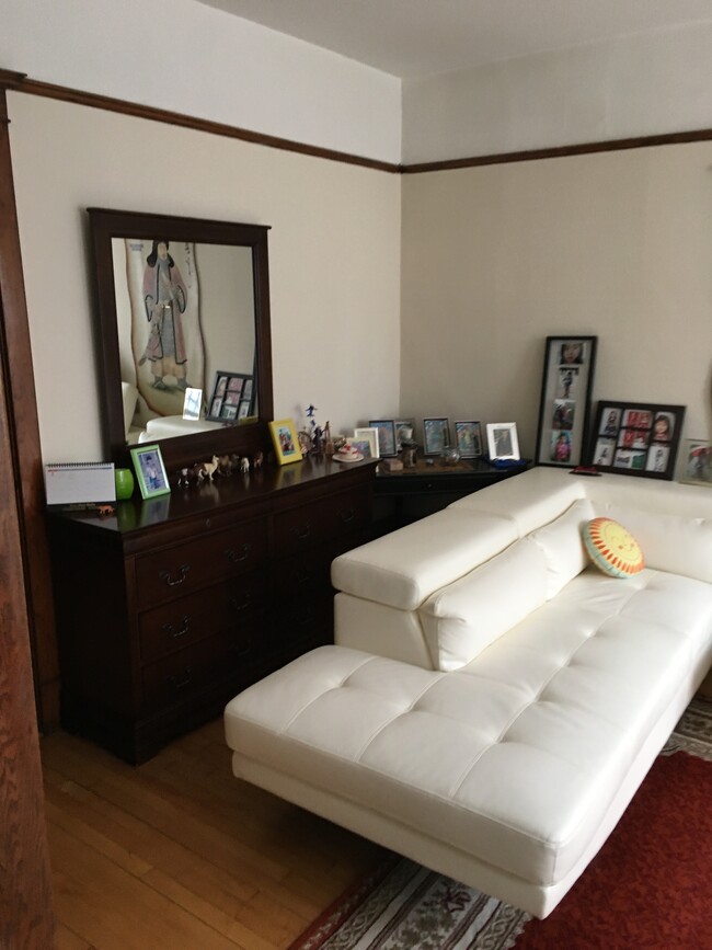 Foto del edificio - 2338 W Walton St