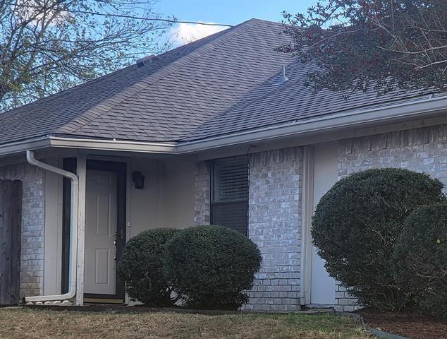 Foto del edificio - 6606 Parkview Ln