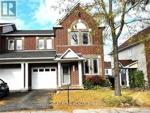 Building Photo - 137 Harbour View St
