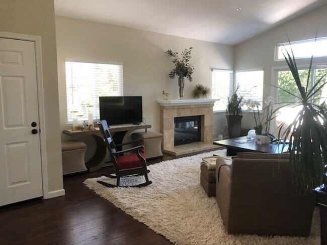 Foto del edificio - Updated North Napa Three Bedroom Home