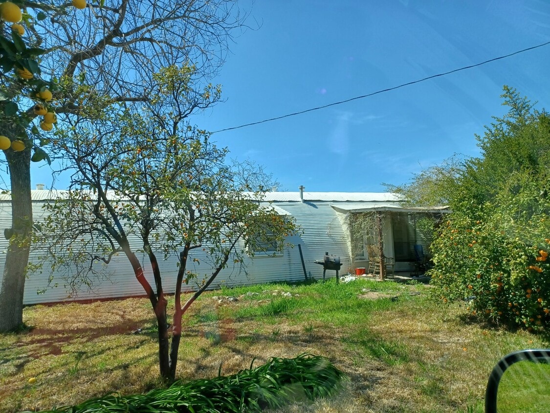 1225812252 4th St, Oak Glen, CA 92399 House Rental in Oak Glen, CA