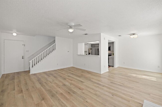 Foto del edificio - 2601 Alcott Ln