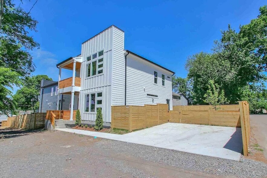 Foto principal - 1808 16th Ave N
