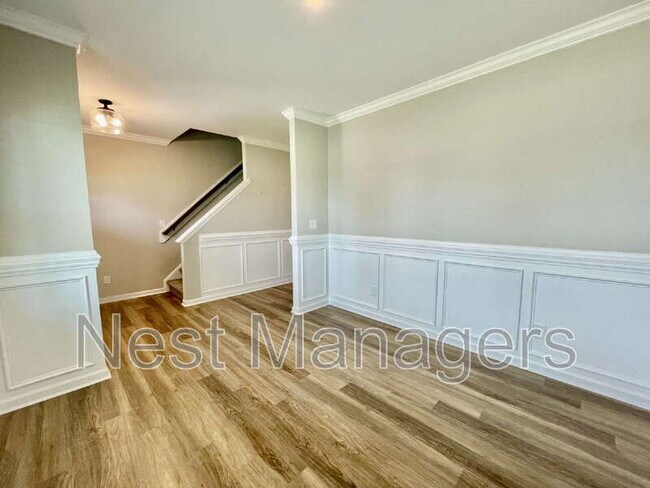 Foto del edificio - 141 Burnside Dr