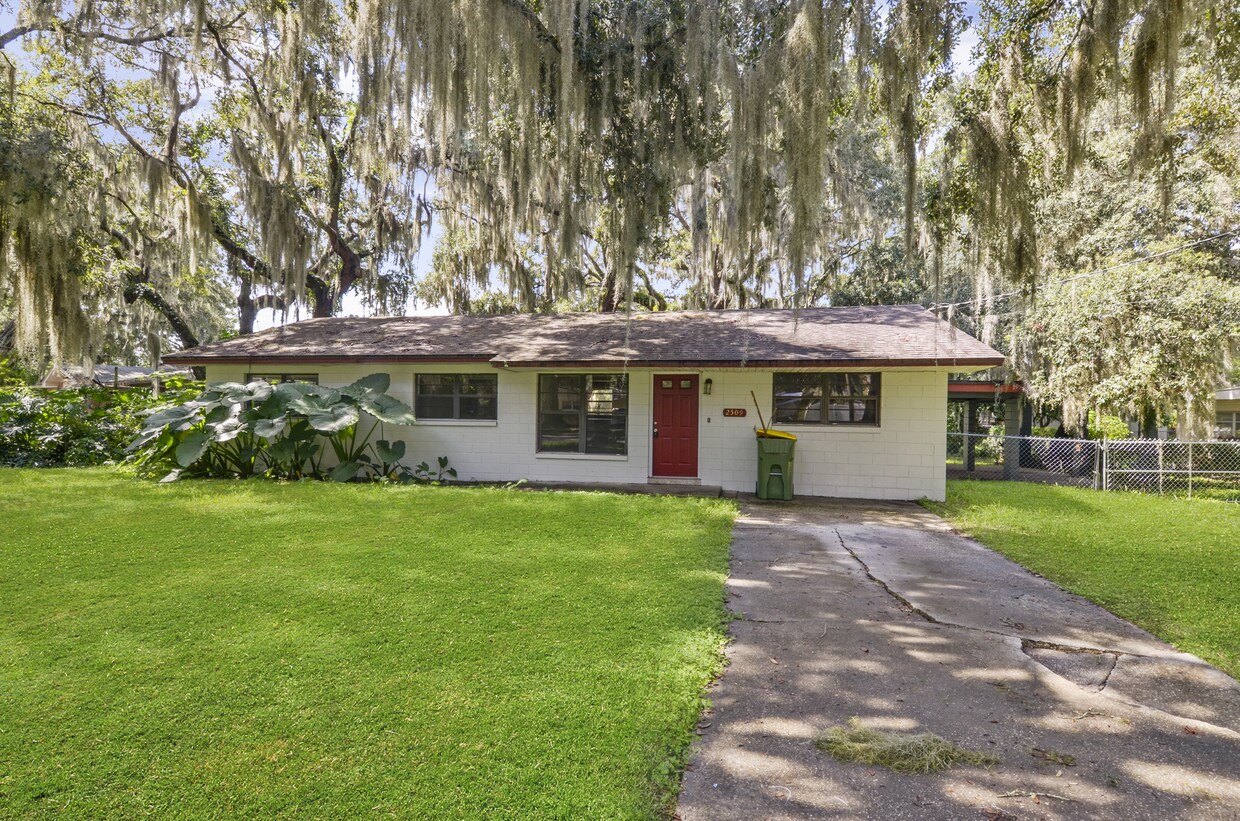 2509 Stoer Island Dr, Leesburg, FL 34748 House for Rent in Leesburg