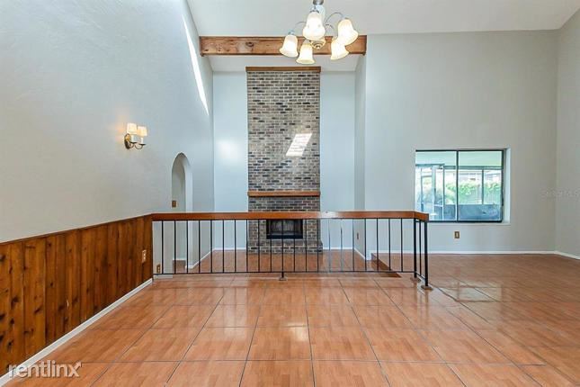 Building Photo - 4 br, 2 bath House - 4029 Stonehaven Rd