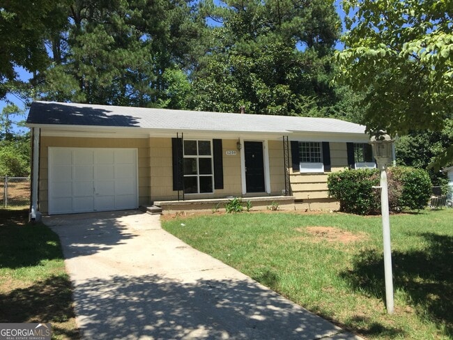 Building Photo - 1259 Pineglen Dr