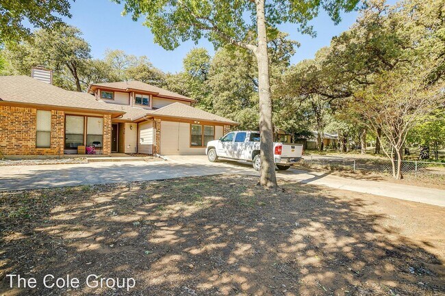 Foto del edificio - 4 br, 2 bath House - 410 S Main St.