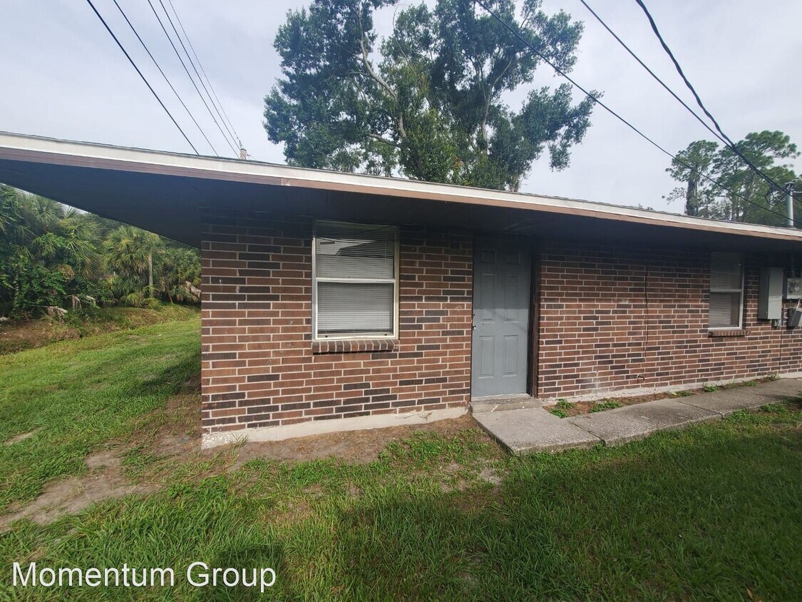 Primary Photo - 2580 Chestnut Woods Dr