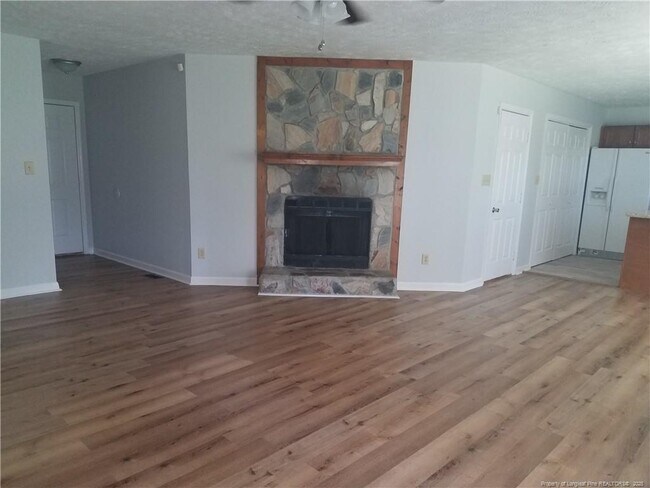 Foto del edificio - 6524 Applewhite Rd