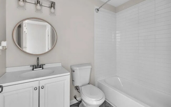 Foto del edificio - 221 Orleans St