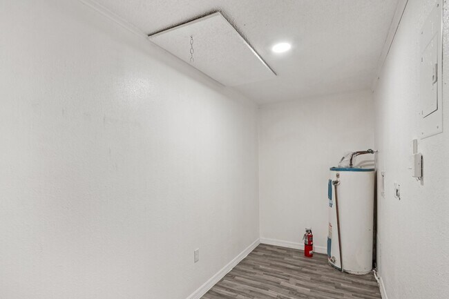 Foto del edificio - Beach Bluff Apartments