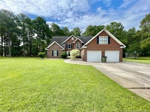 Building Photo - 260 Lick Creek Dr