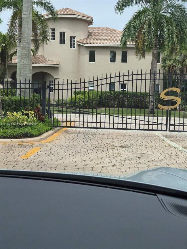 Foto del edificio - 11770 NW 2nd St