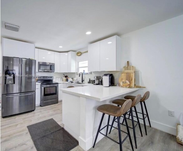 Foto del edificio - 3320 SW 23rd St