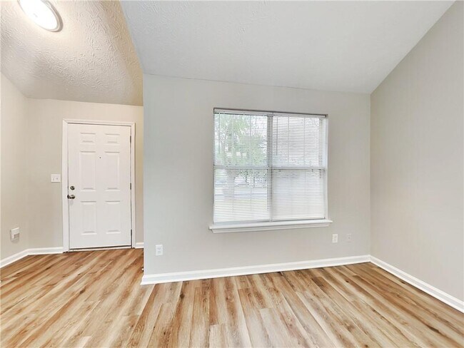 Building Photo - 5581 Wellborn Creek Dr