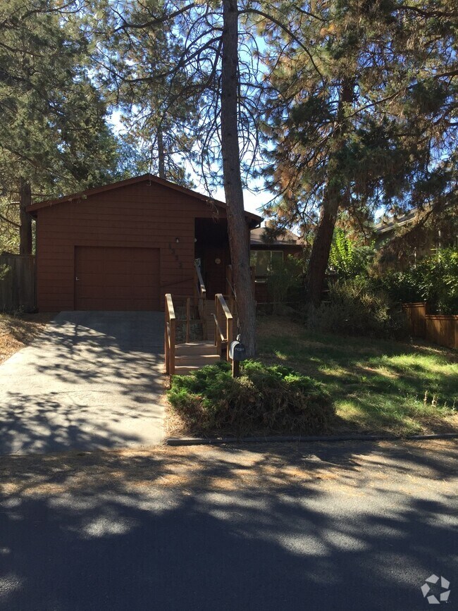 Apartments near Grocery Outlet Mall in Bend, OR Page 7