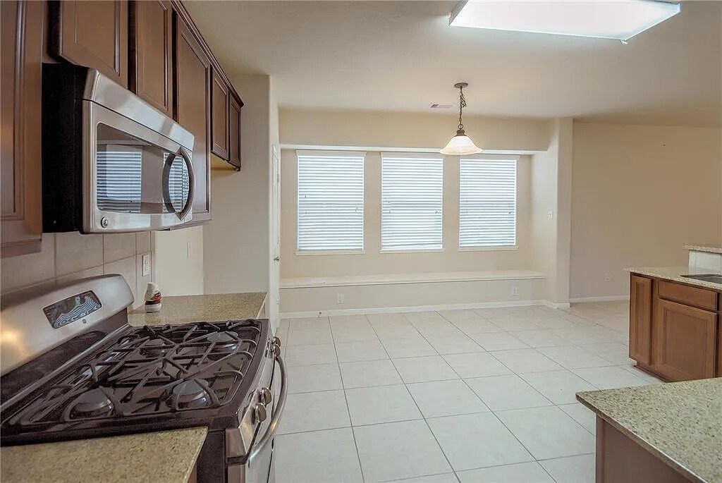 Foto principal - 8911 Willow Wind Ln