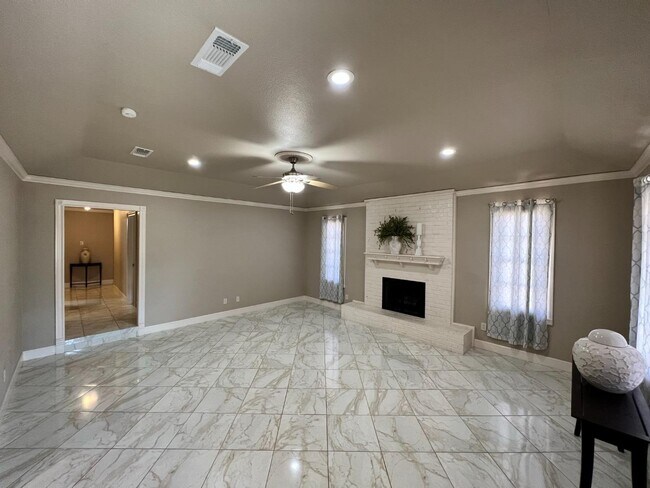 Building Photo - 3402 75th St