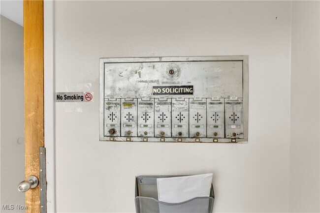 Foto del edificio - 4428 Turney Rd