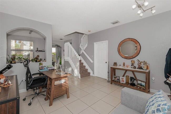 Building Photo - 3816 SW 169th Terrace