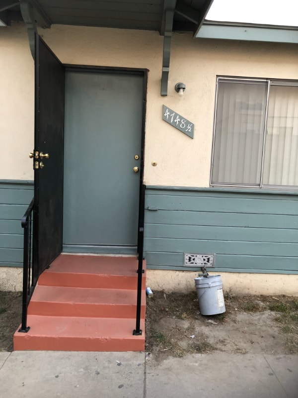 4407 Elizabeth St, Cudahy, CA 90201 Room for Rent in Cudahy, CA