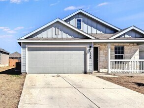 Building Photo - 506 Blue Stem Rd